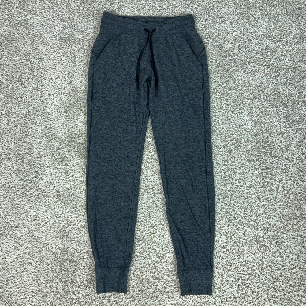 Lululemon Pants Womens 4 Gray Jogger Sweatpant Casual Workout Sports Yoga Logo